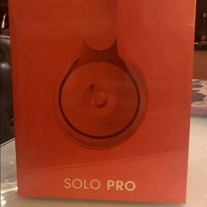 Brand new: Red Solo Pro Wireless Headphones Beats by Dre